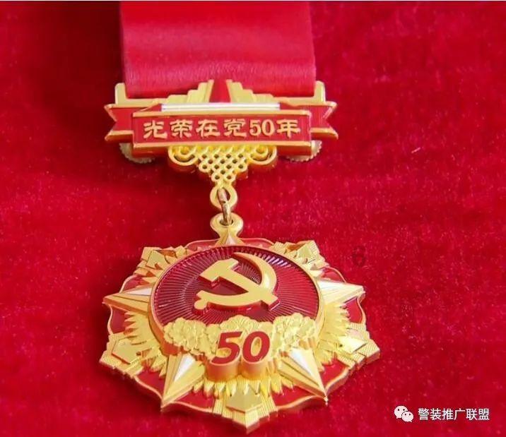 探秘神奇的当一个股票的价格降到足够低,那么是不是这时购买涨的可能性越大?